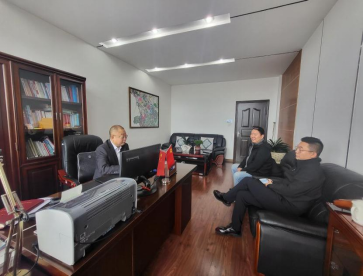 區黨工委書記汪賢勇會見上海圣博華康咨詢管理公司代表，共商酒店項目投資合作